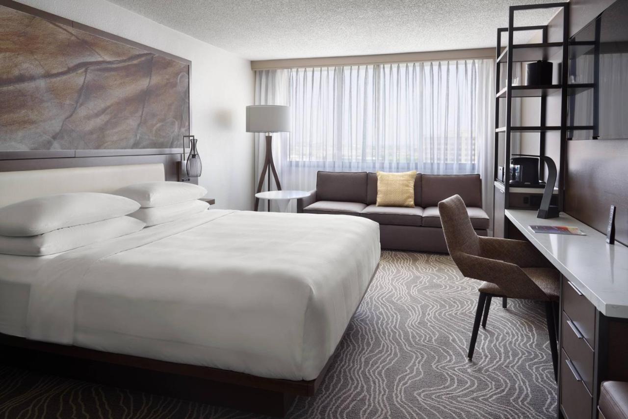 Marriott Tampa Westshore Exterior photo