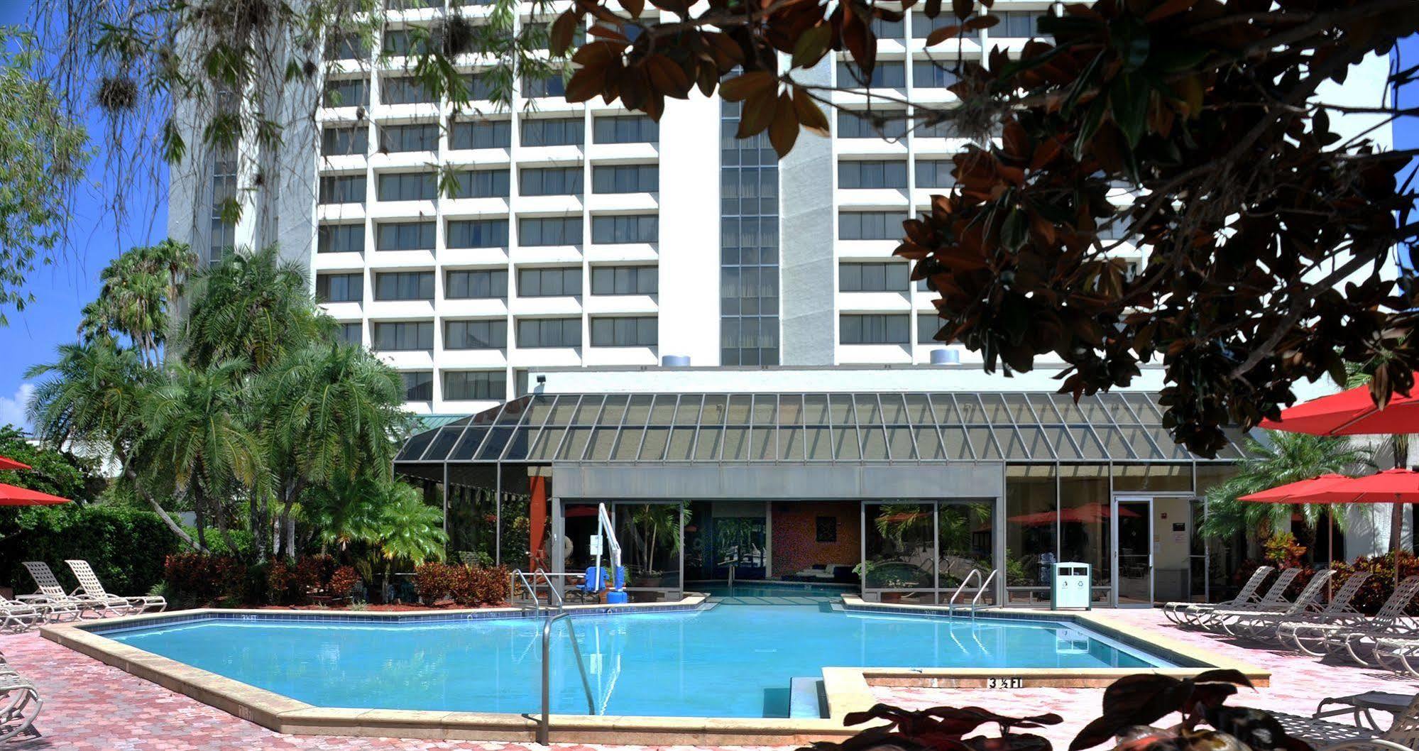Marriott Tampa Westshore Exterior photo
